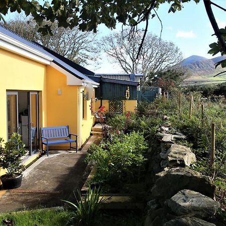 An Nead Beag Only 2 Miles From Louisburgh Villa Exterior foto